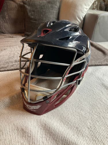 Cascade R Helmet Navy/Maroon