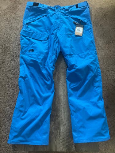 The North Face Freedom XXL NWT
