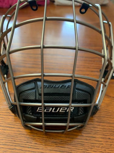 Small Bauer Full Cage Profile III Facemask