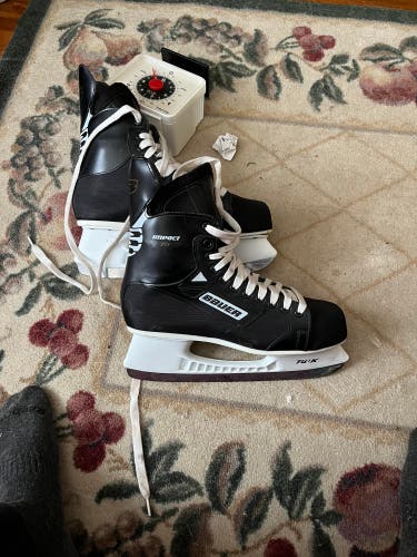 Used Bauer Regular Width 11 Impact 75 Hockey Skates