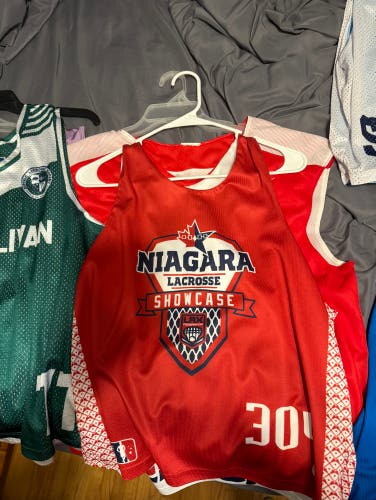 Niagara Lacrosse Showcase Pinnie