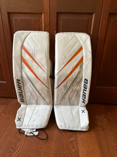 30" Bauer Pro Stock Vapor X50 Goalie Leg Pads