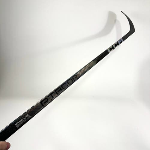 Slightly Damaged Right Handed CCM Trigger 8 Pro 65 flex P92 Curve - #Q25