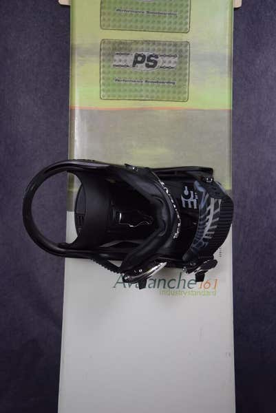 AVALANCHE SNOWBOARD SIZE 161 CM WITH NEW ELEMENT EXTRA LARGE