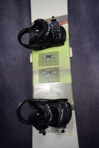 AVALANCHE SNOWBOARD SIZE 161 CM WITH NEW ELEMENT EXTRA LARGE