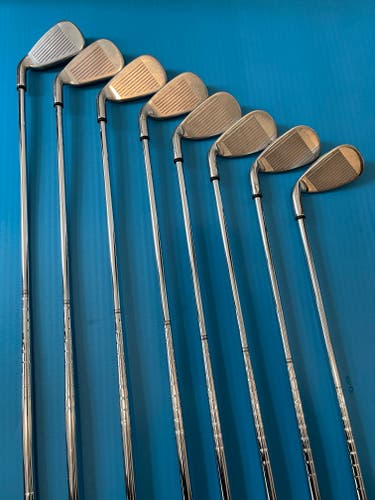 Callaway Diablo Edge Iron Set 4-PW, AW