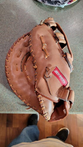 Regent Big Mac Left Hand Throw First Base Baseball Glove 13.5"