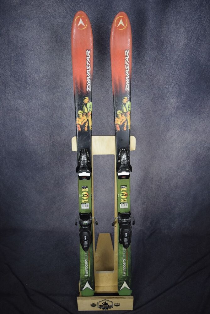 DYNASTAR TWINBOARD CONCEPT JUNIOR SKIS SIZE 140 CM WITH LOOK 