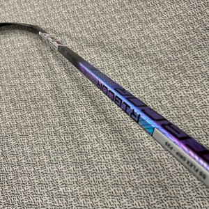 CCM Trigger 8 Pro 55 flex P29 right hand stick