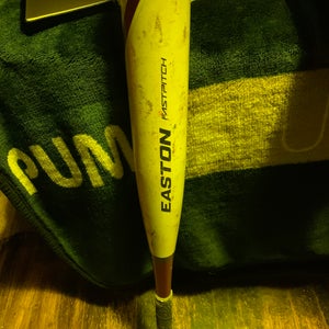 Used Easton FS 400 Softball Bat