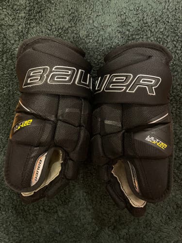 Bauer Supreme Ultrasonic Gloves 14"