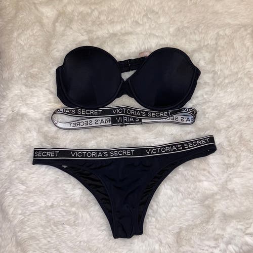 Victoria’s Secret 34C & Medium “The Itsy” Bikini Set