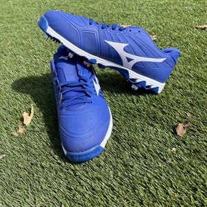 Blue Mizuno Baseball Cleats