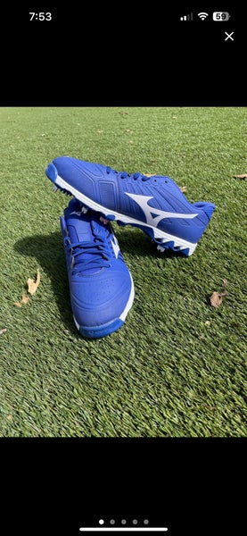 Blue Mizuno Baseball Cleats