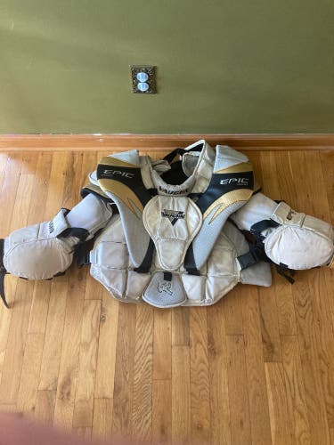 Used Small Vaughn Epic 8000 Goalie Chest Protector