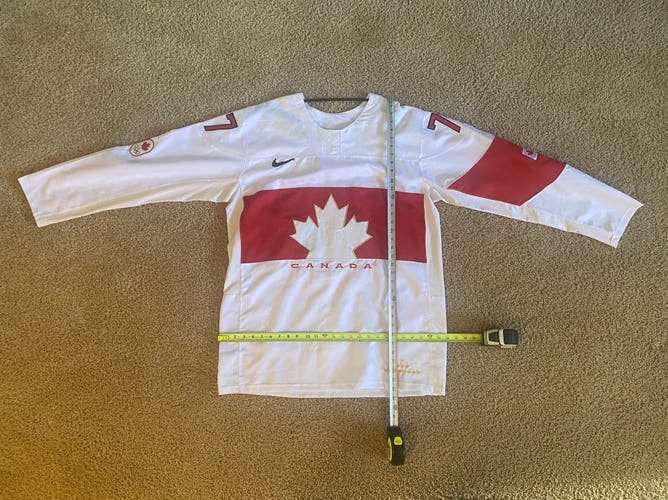 Team Canada Jersey Carter #77 replica
