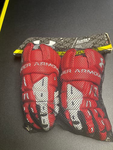 Under Armour Red Lacrosse Glove - M- 12inch - BNWT