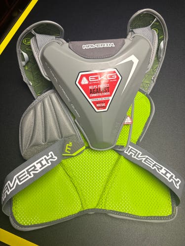 Maverick EKG Mx shoulder pad - size Large - BNWT