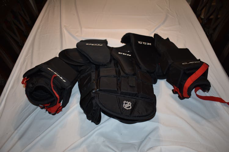 CCM CL 500 Goalie Chest Protector, Black, Intermediate Large/Extra Large