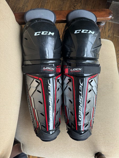 NEW CCM FT370 senior 14” shin pads. Never Worn