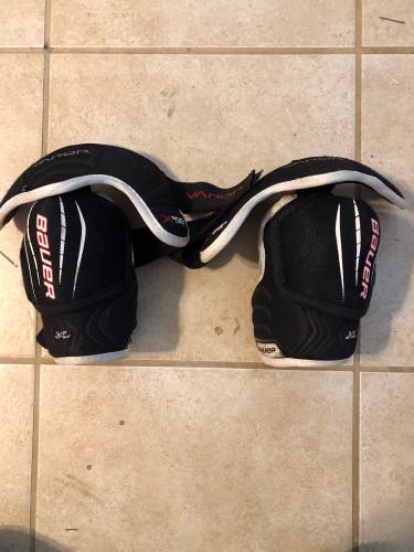 Used Small Bauer Vapor x800 lite Elbow Pads