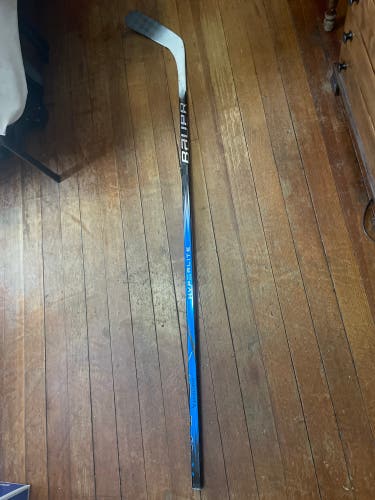 Senior Left Hand P90TM  Vapor Hyperlite Hockey Stick