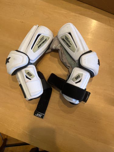 Adult Medium STX Stallion 900 Arm Pads
