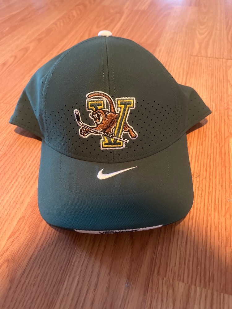 Green Vermont Catamounts Nike Hat!