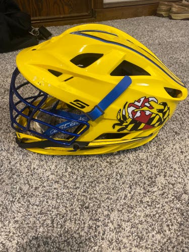 Crabs lacrosse Cascade S helmet