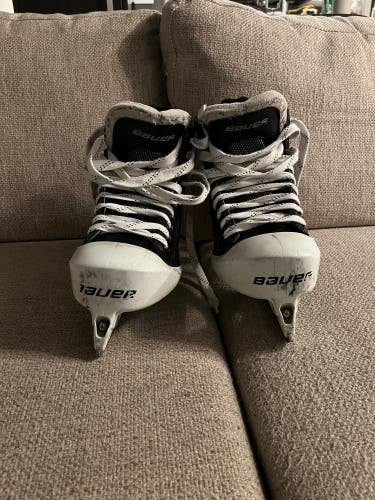 Used Bauer Extra Wide Width  8 Elite Hockey Goalie Skates