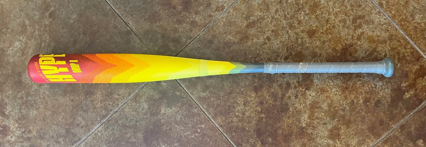 Used USSSA Certified 2023 Easton Composite Hype Fire Bat (-8) 24 oz 32"