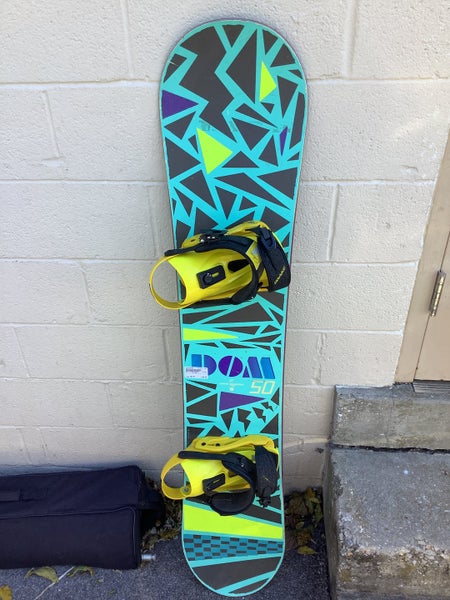 Used Burton Dominant 150 Cm Men s Snowboard Combo