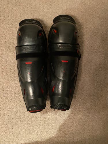Senior Bauer 15"  Vapor 3X Pro Shin Pads