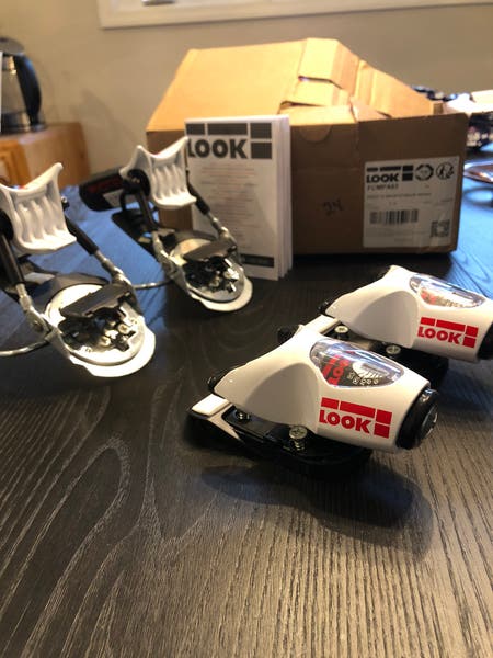 LOOK PIVOT 15 GW B115 White Henrik Harlaut Edition (brand new with