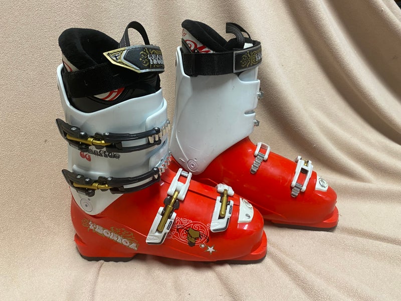 Unisex Used Tecnica All Mountain Bonafide 60 Ski Boots