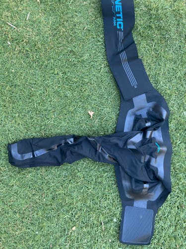 New K2 Youth Large Kinetic Arm Sleeve