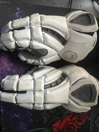 Used  Maverik 13" Rome RX3 Lacrosse Gloves