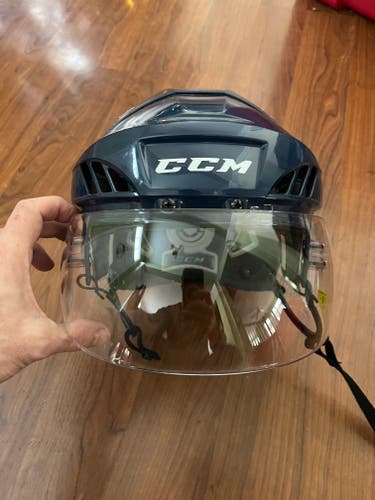 Used Large CCM FL 60 Helmet