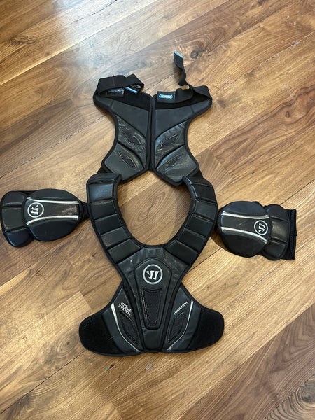Warrior Evo Shoulder Pads