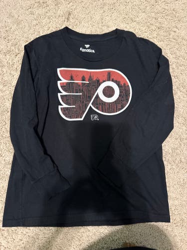 Philadelphia Flyers Black Used Small Kids Unisex Shirt