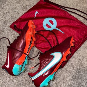 Red Used Size 11 (Women's 12) Nike Tiempo Legend 9 Elite Cleats