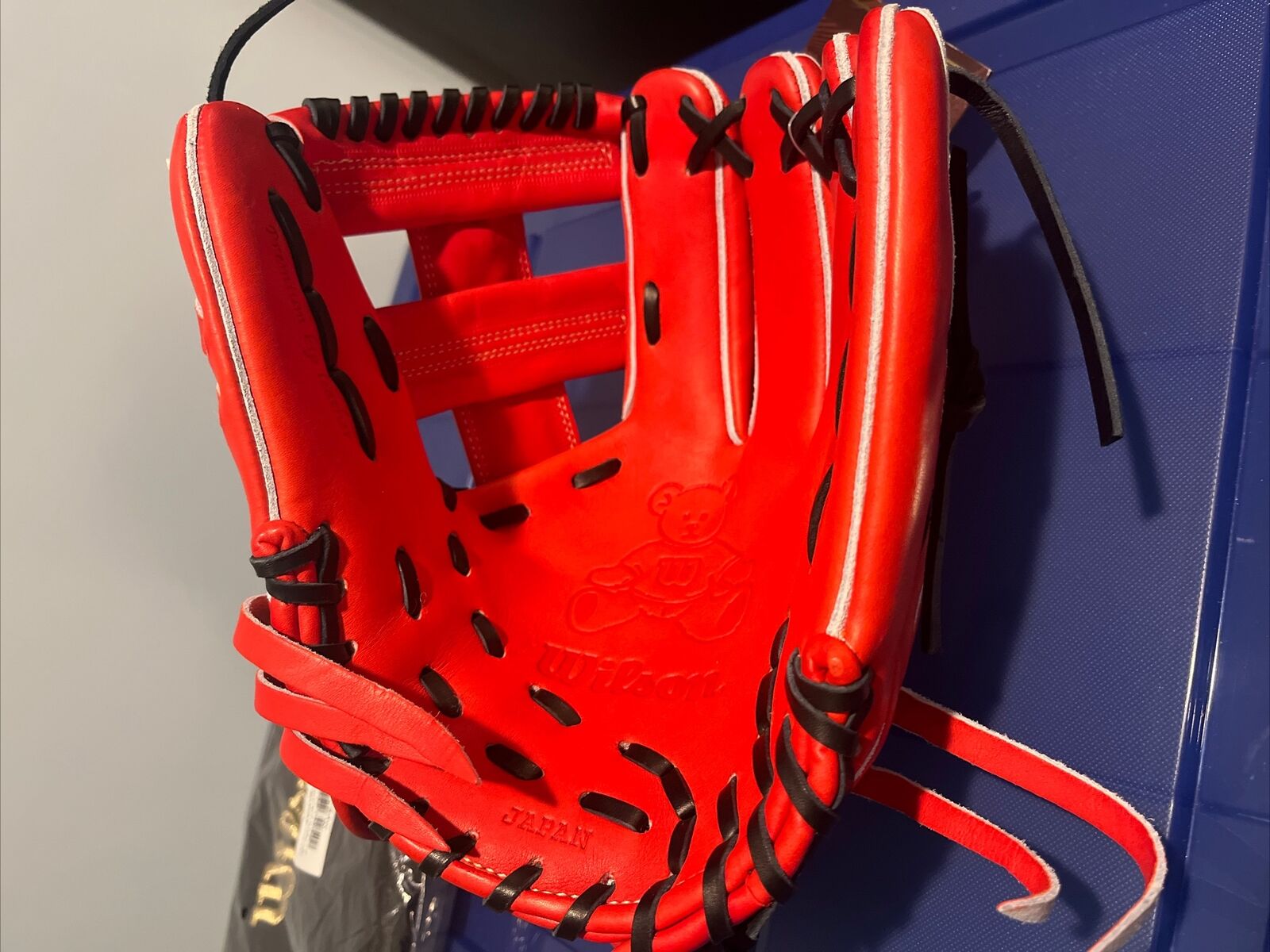 Wilson Staff Baseball Glove TEDDY BEAR LOGO | SidelineSwap