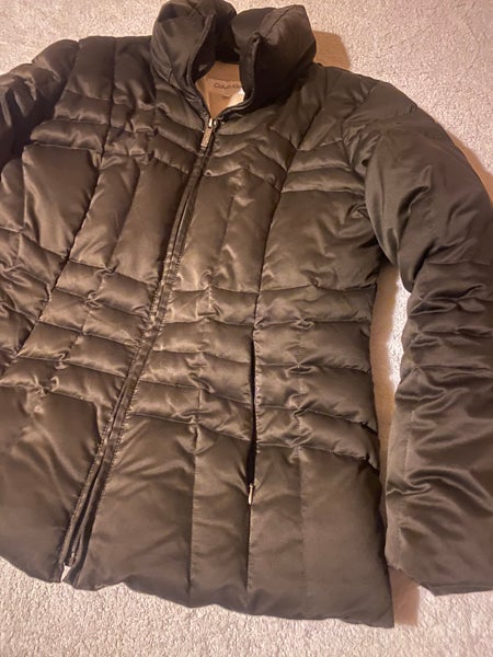 Calvin Klein Women’s Medium Fleece Lined Puffer Jacket