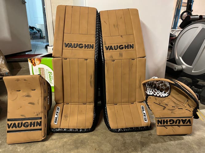 Used 33+2 Regular Vaughn SLR3 Pro Carbon Goalie Full Set Retro Tan