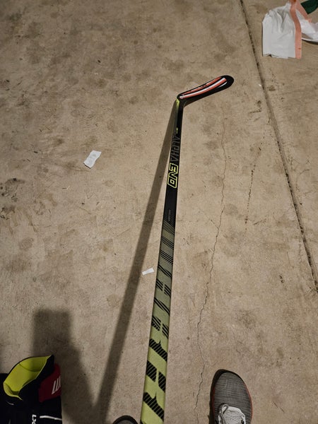 Used Senior Warrior Right Handed Alpha Evo Pro Hockey Stick W03