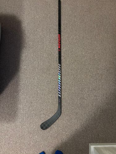 Senior Right Handed W03  Novium Pro Hockey Stick