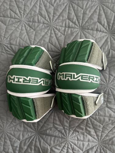 New Large Maverik Max Arm Pads