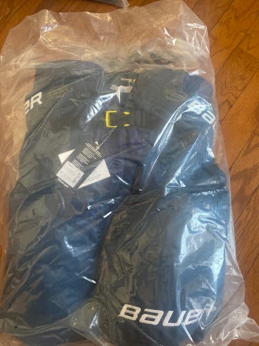 Intermediate Large Bauer  Supreme 3S Pro Hockey Pants