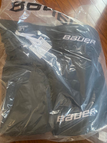 Junior XL Bauer Supreme S27 Hockey Pants