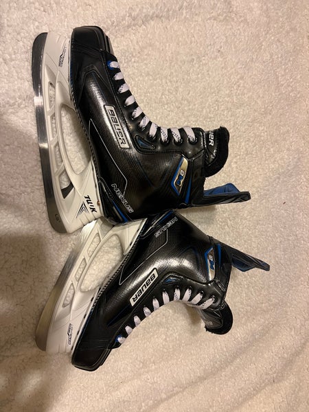 Senior Bauer Regular Width 10.5 Nexus 2N Hockey Skates